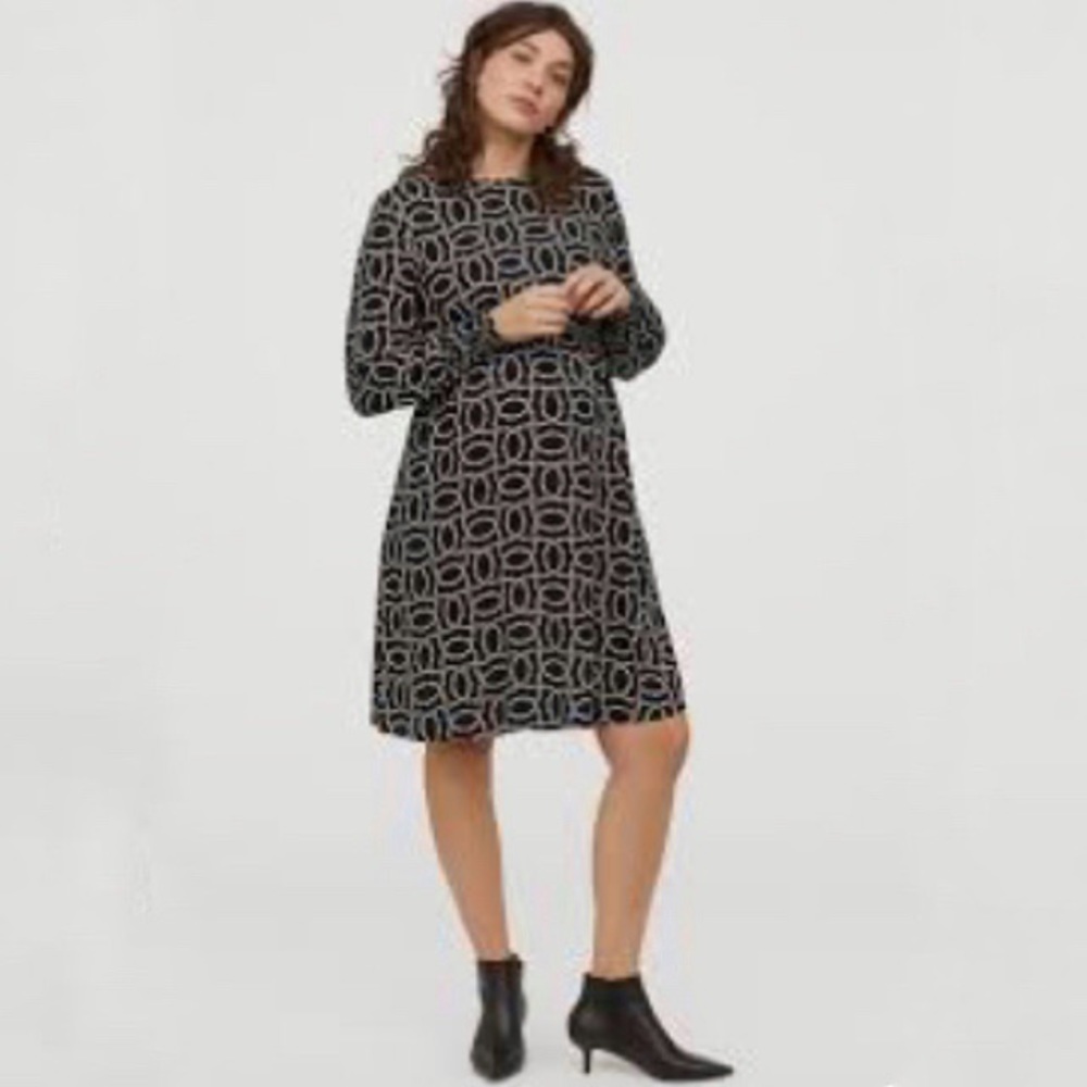H&M Dress Black/White‎ print Size XLarge